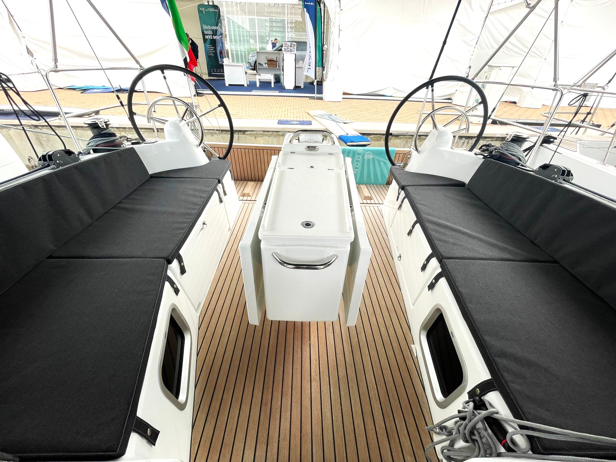 Colibrì Sun Odyssey 410