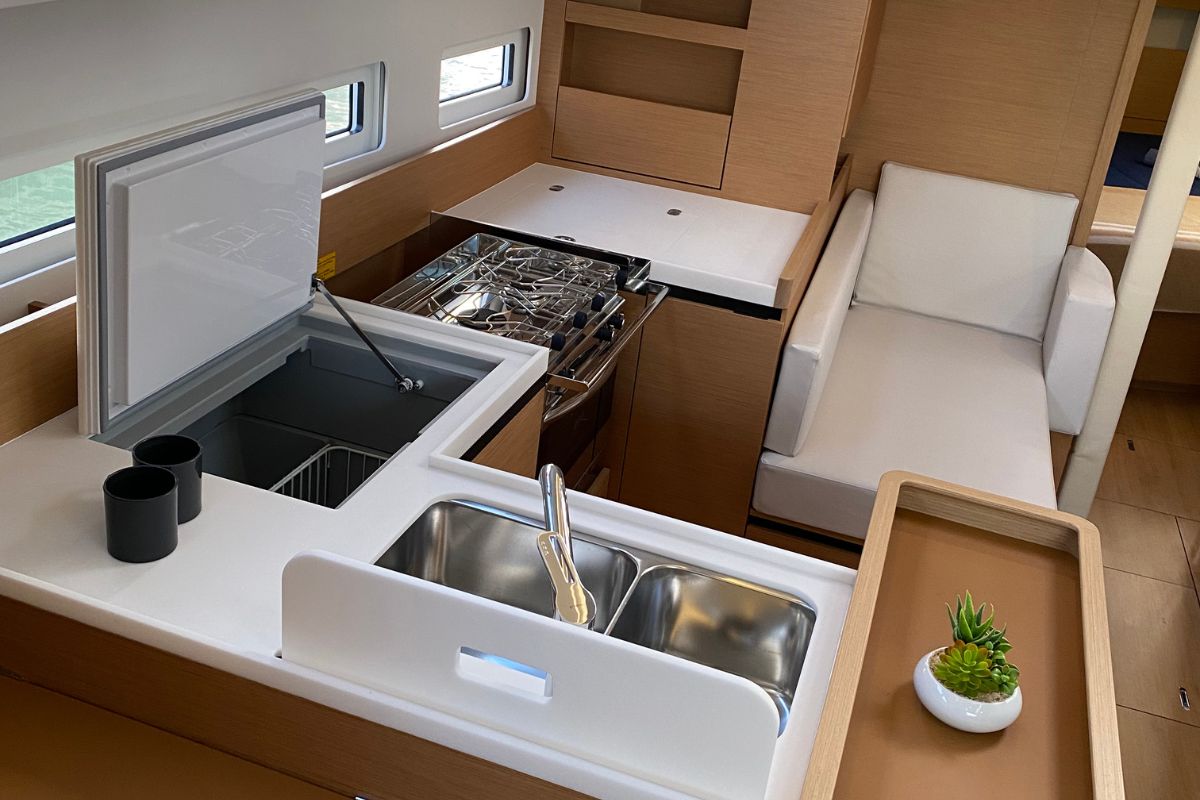 Colibrì Sun Odyssey 410